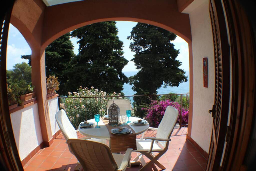 CONCA VERDE Appartamento sul mare Andora Exterior foto