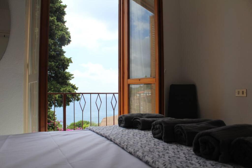 CONCA VERDE Appartamento sul mare Andora Exterior foto